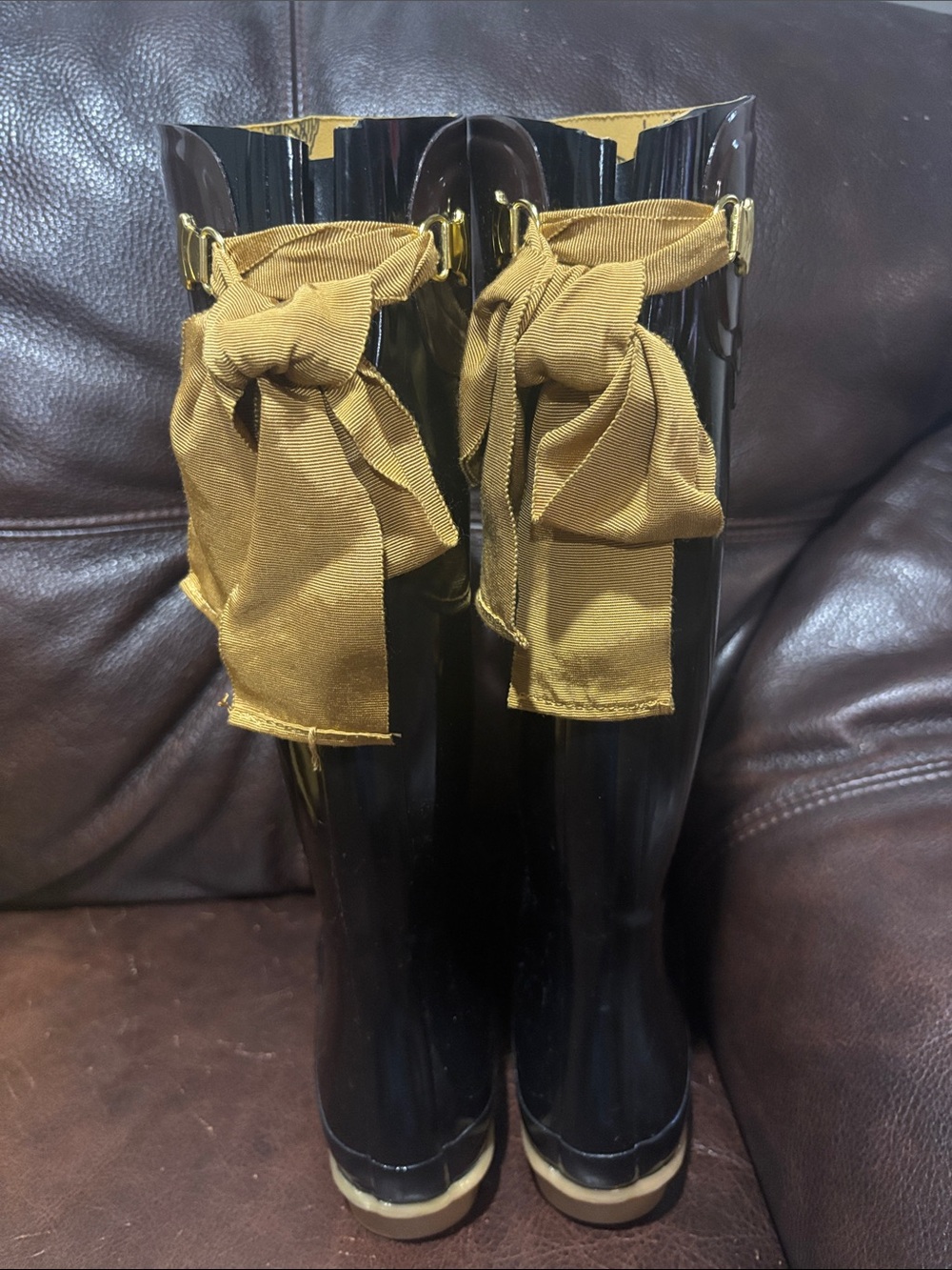 Joules Black and Brown Glossy Tall Rain Boots with Tan Trim - Picture 5 of 10